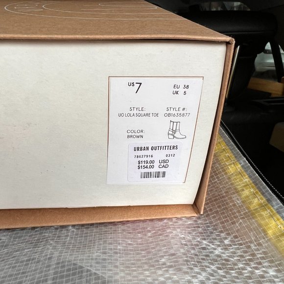 Urban Outfitters Lola Square Toe Boots Brown or Black Faux Leather/Suede NIB - Picture 10 of 12